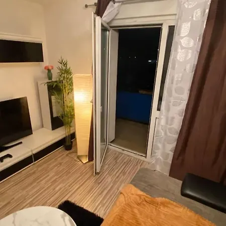 Gemutliche In Dortmund-huckarde Apartment Dortmund
